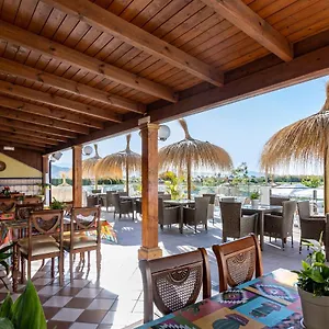 Hotel Avenida Tropical By Bossh!, Salobrena